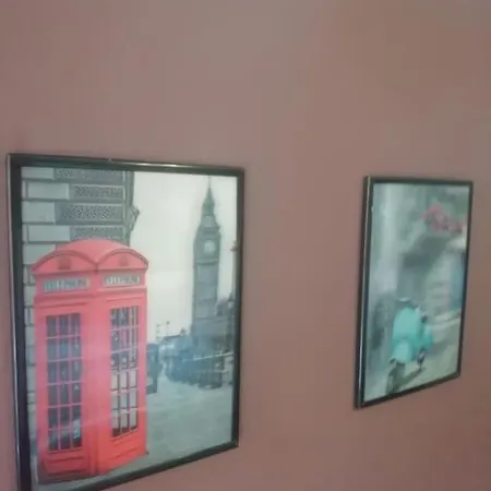 Palms: Modern With A Large Terrace דירה