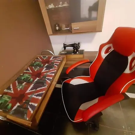 Palms: Modern With A Large Terrace סופיה