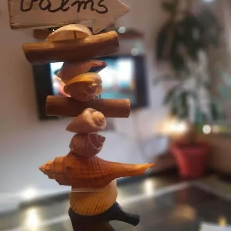 Palms: Modern With A Large Terrace דירה *