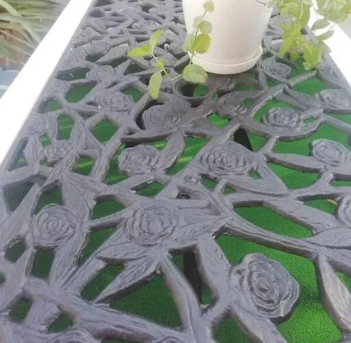 Palms: Modern With A Large Terrace 索菲亞