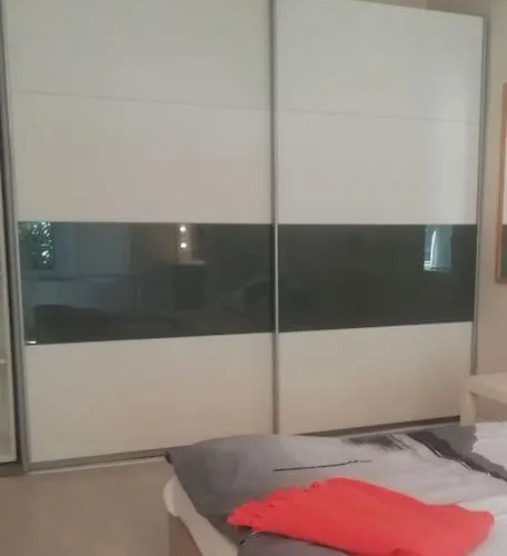 Apartment Palms: Modern With A Large Terrace