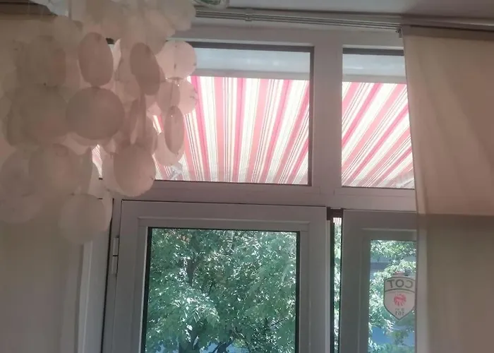 Palms: Modern With A Large Terrace Apartment