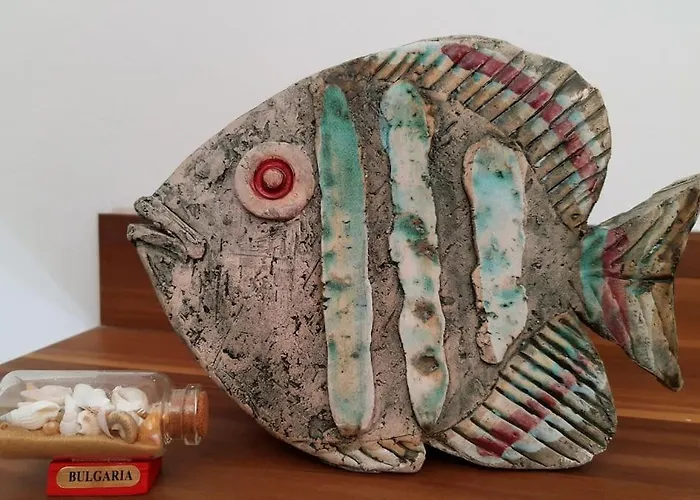 Palms: Modern With A Large Terrace *